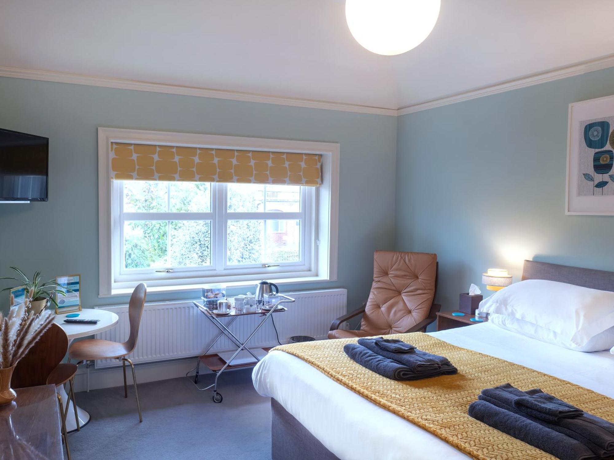 Wildwood B&B Лимингтън Екстериор снимка